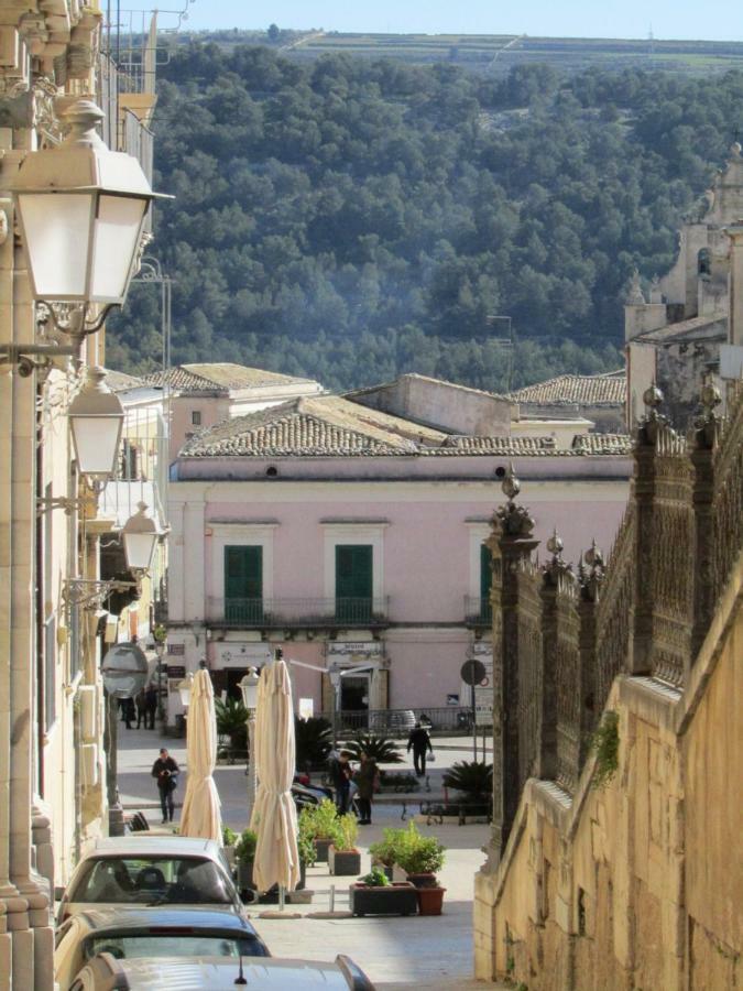 Itinerario Barocco Apartment Ragusa Ibla - Eleganza E Comfort Nel Cuore Del Barocco Siciliano Exteriör bild