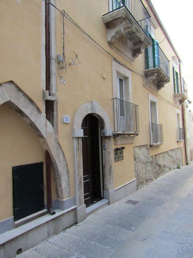 Itinerario Barocco Apartment Ragusa Ibla - Eleganza E Comfort Nel Cuore Del Barocco Siciliano Exteriör bild